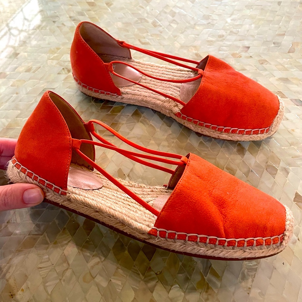 Eileen Fisher Coral Nubuck Espadrilles Size 6